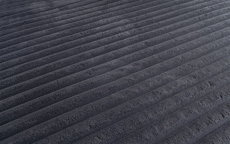 Leica Modern Motion Sofa